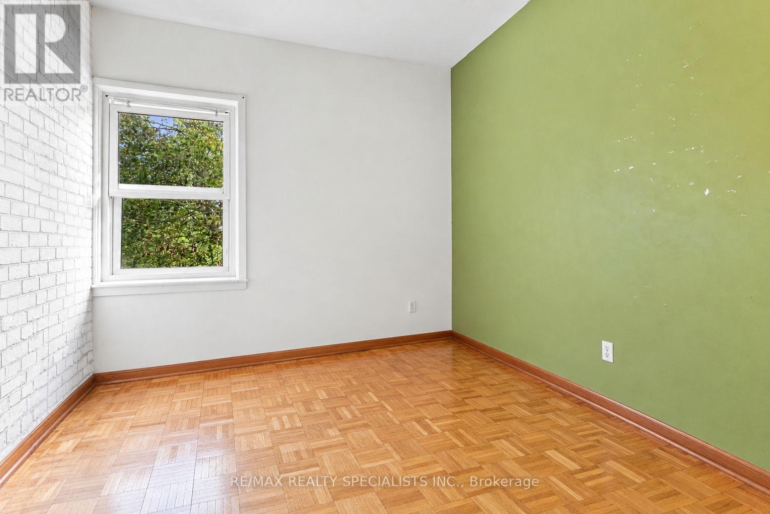 67 Twenty Seventh Street Property Photo 28