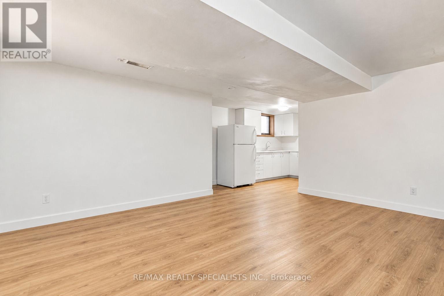 67 Twenty Seventh Street Property Photo 31
