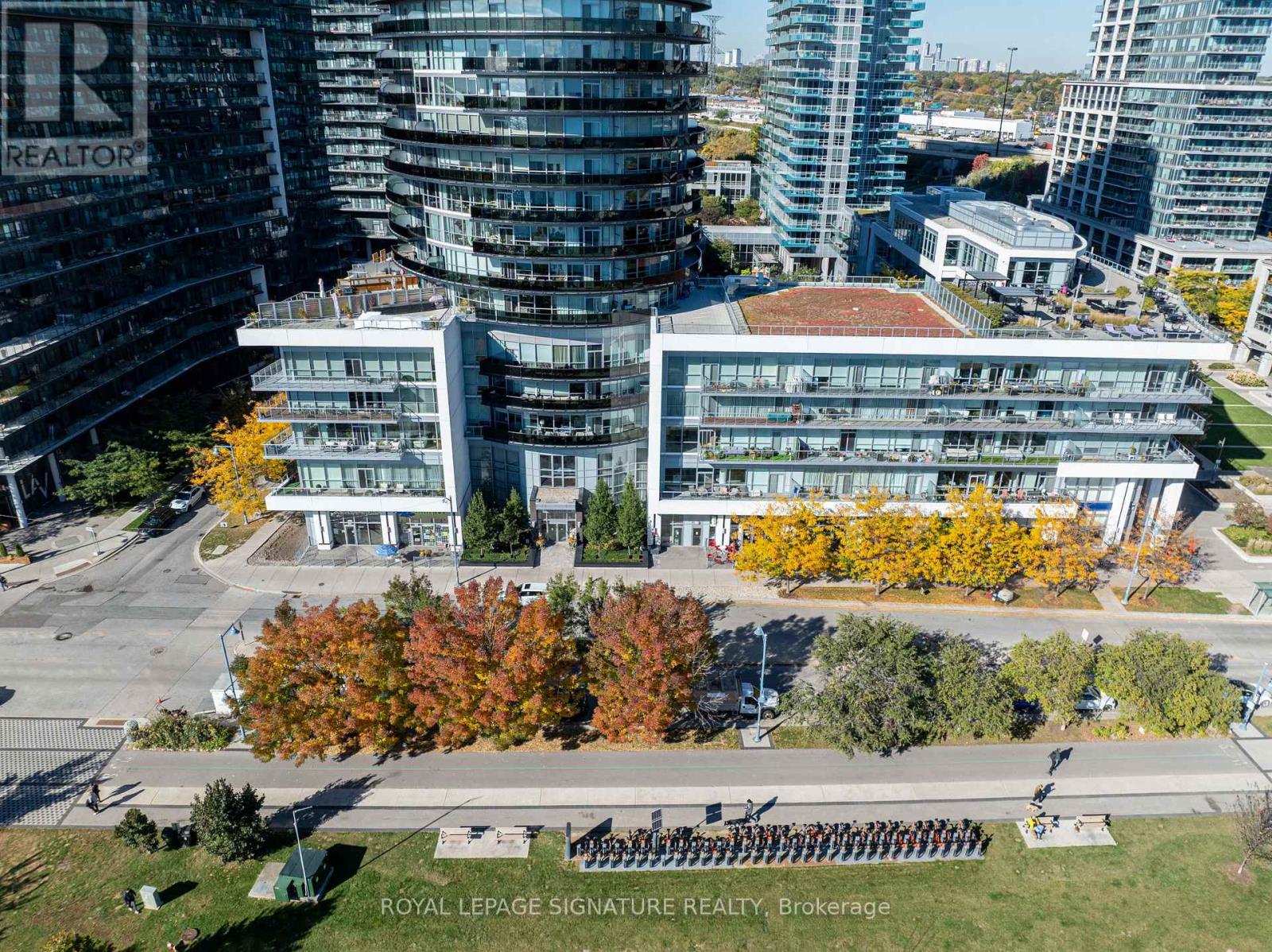 330 - 80 Marine Parade Drive Property Photo 2