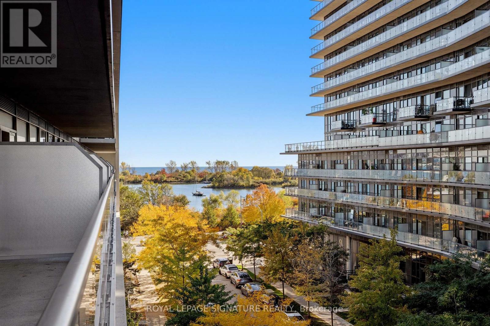 330 - 80 Marine Parade Drive Property Photo 25