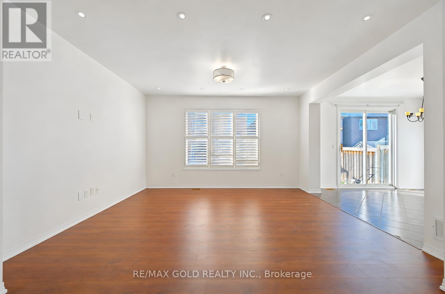 48 Bevington Road Property Photo 10