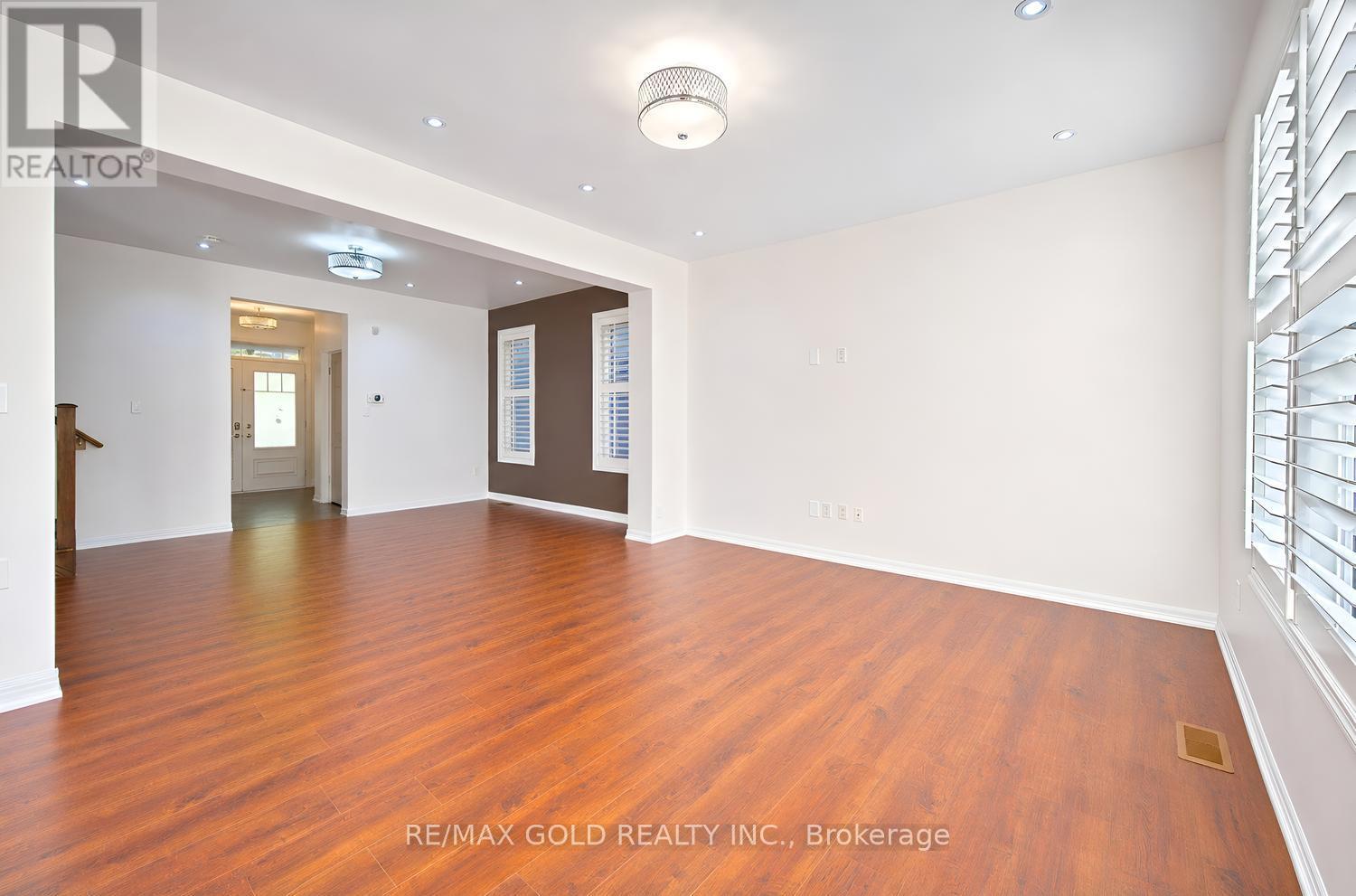 48 Bevington Road Property Photo 14
