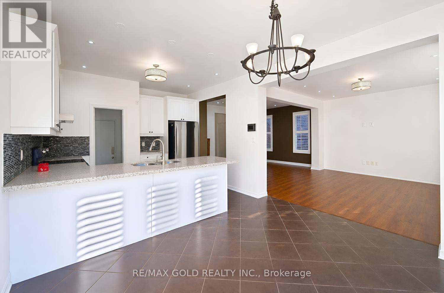 48 Bevington Road Property Photo 20