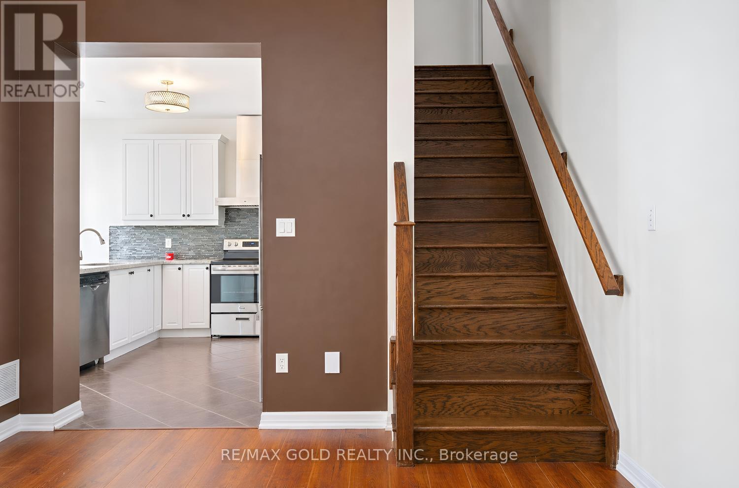 48 Bevington Road Property Photo 23