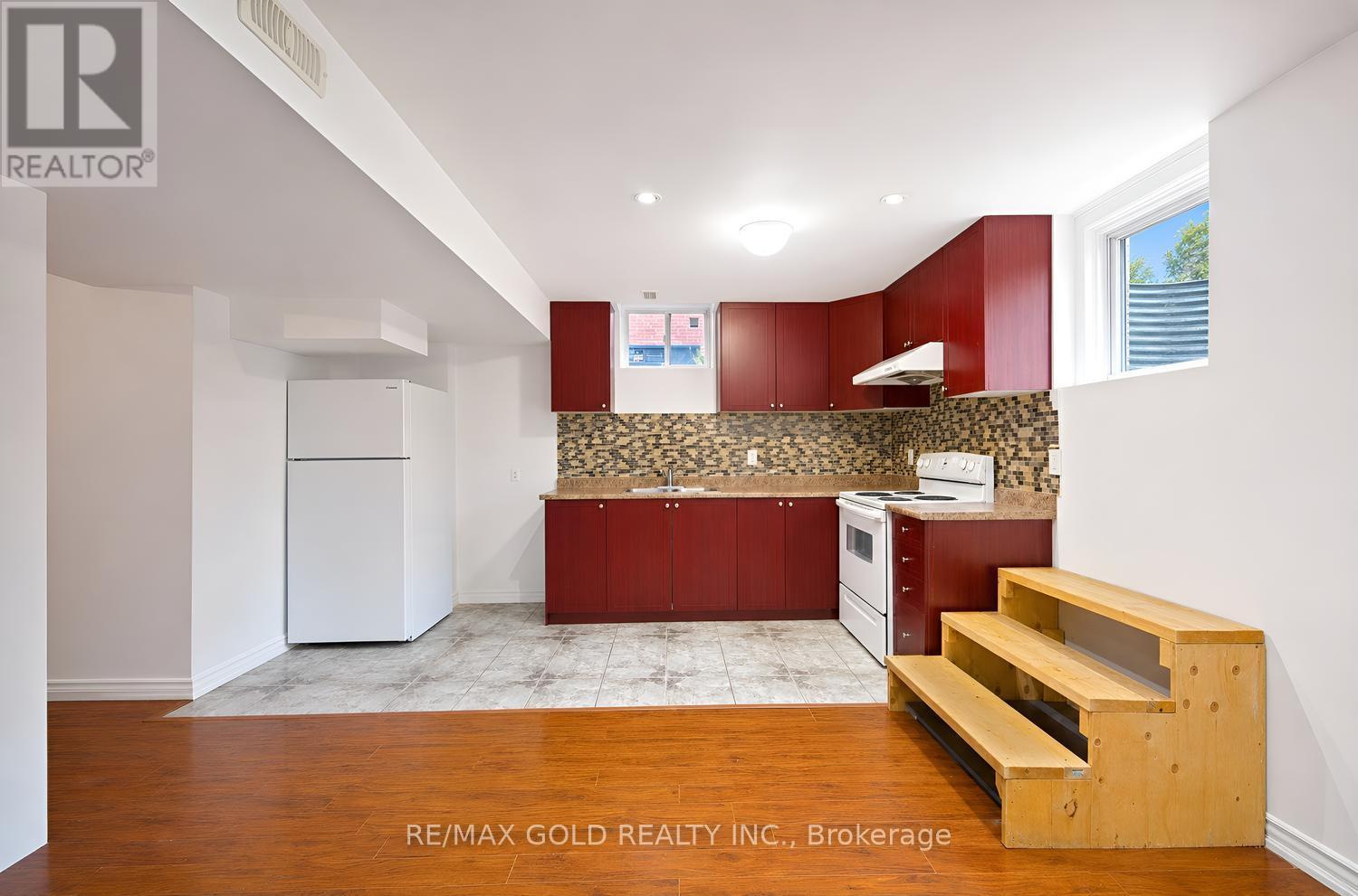 48 Bevington Road Property Photo 43
