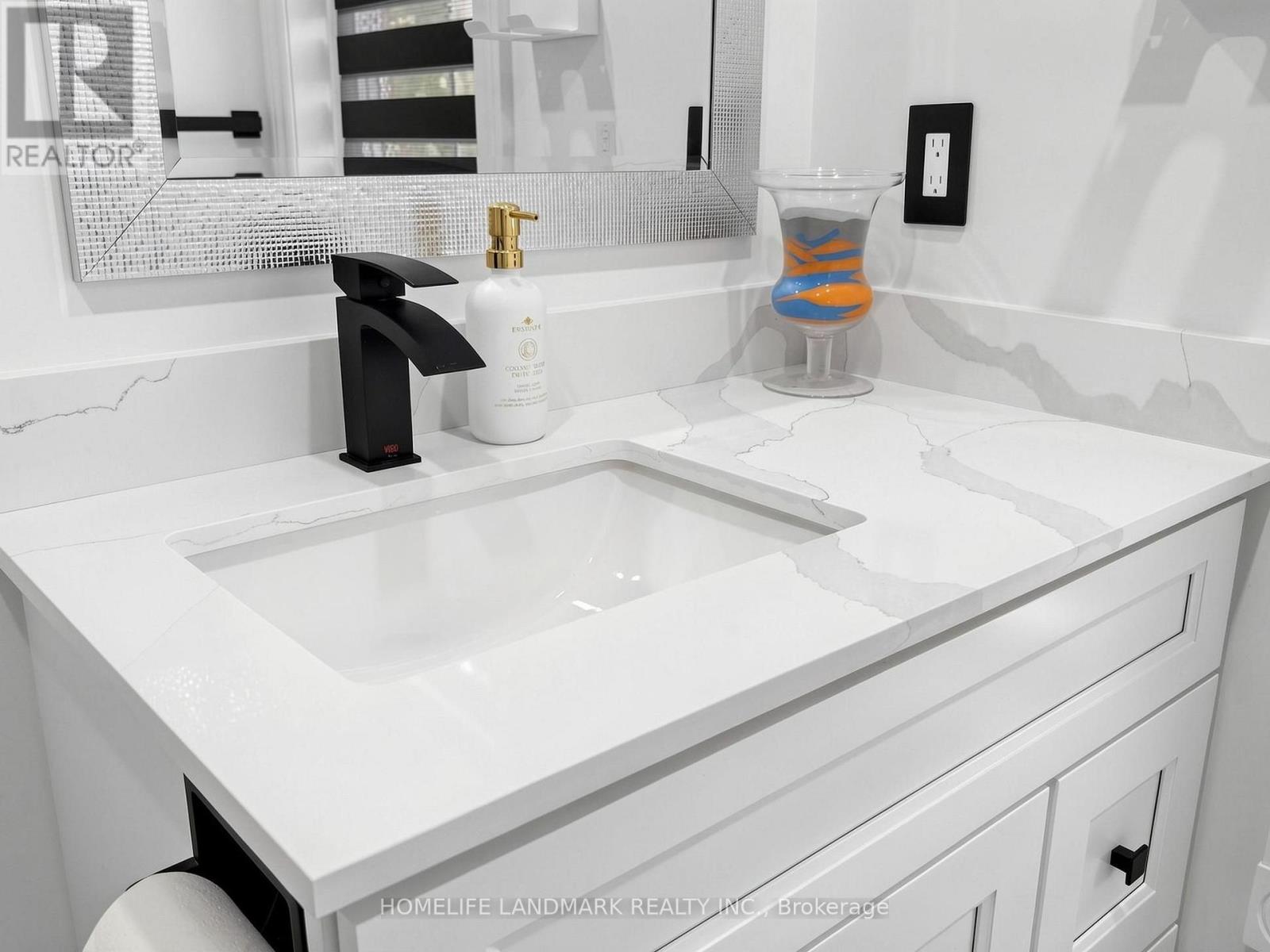 120 - 1480 Britannia Road W Property Photo 27