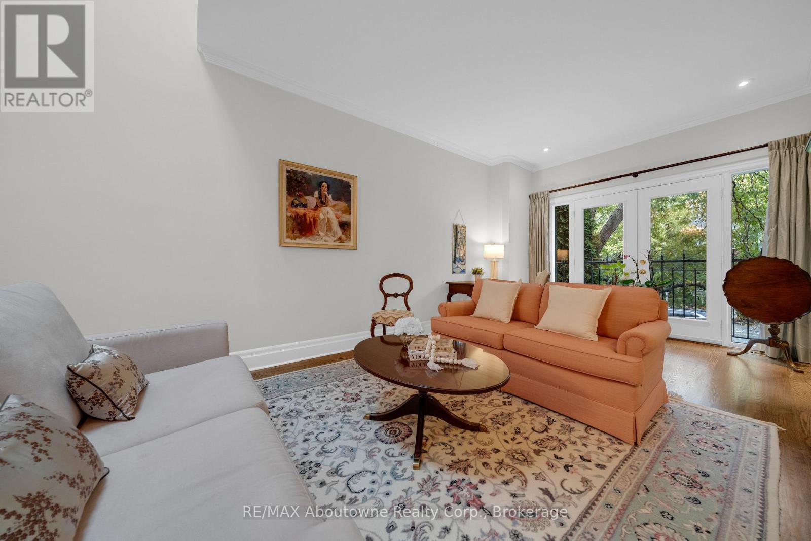 2403 Marine Drive Property Photo 4