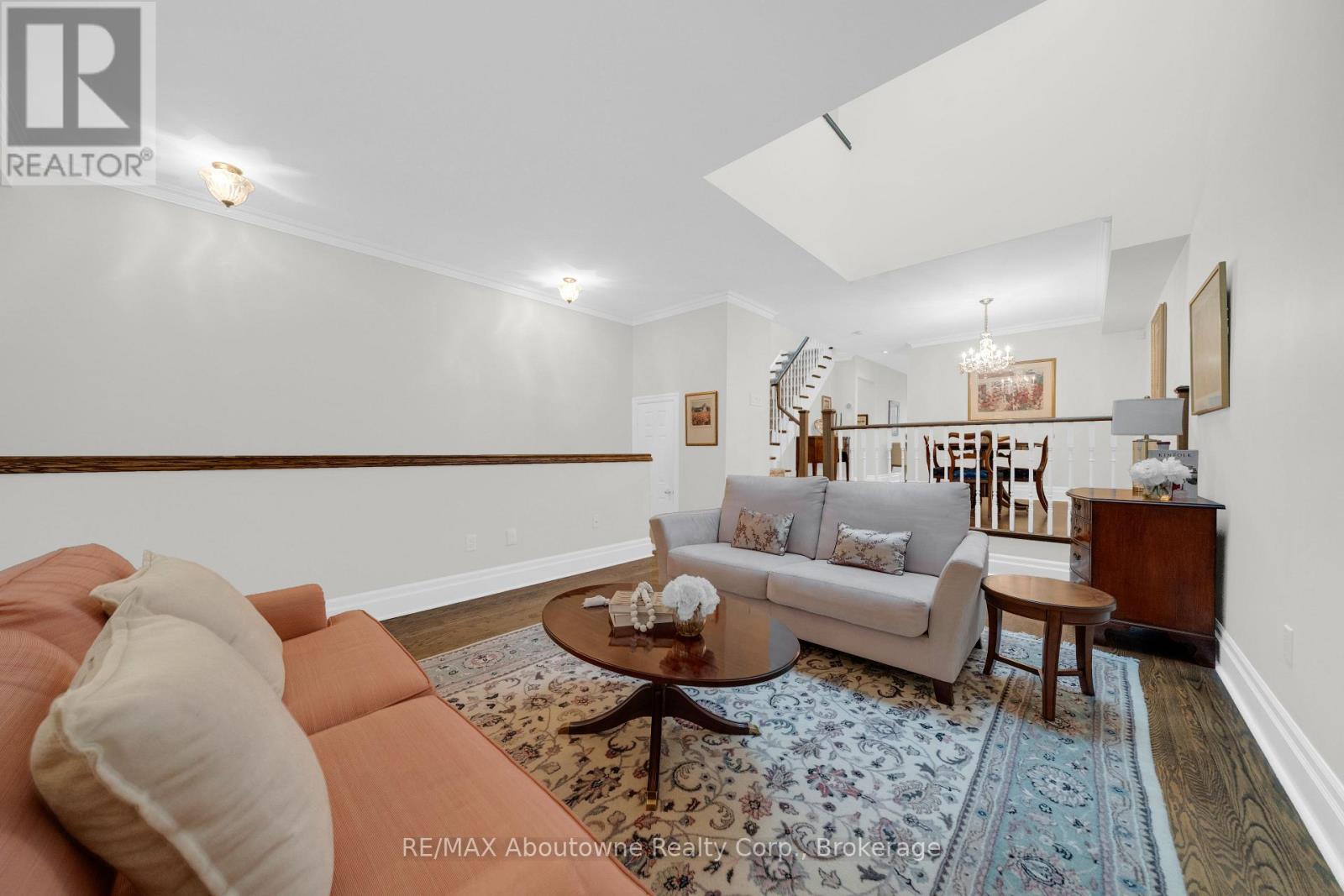 2403 Marine Drive Property Photo 7