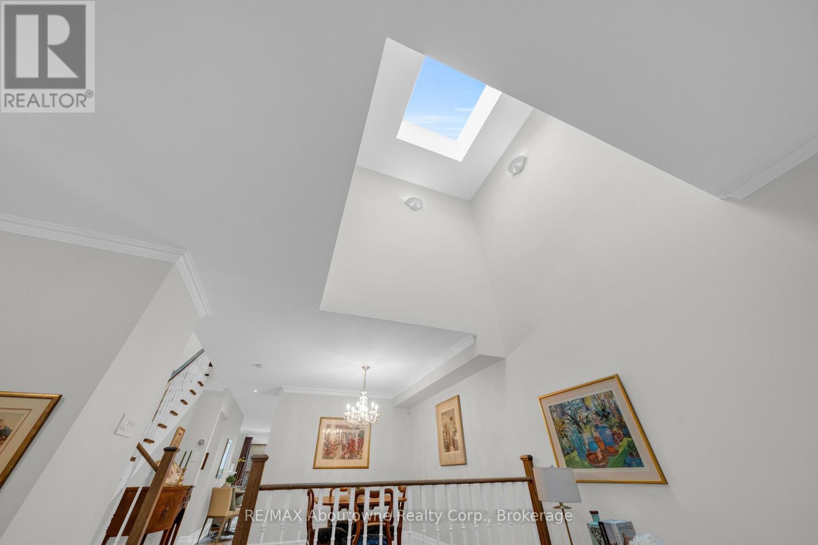 2403 Marine Drive Property Photo 9