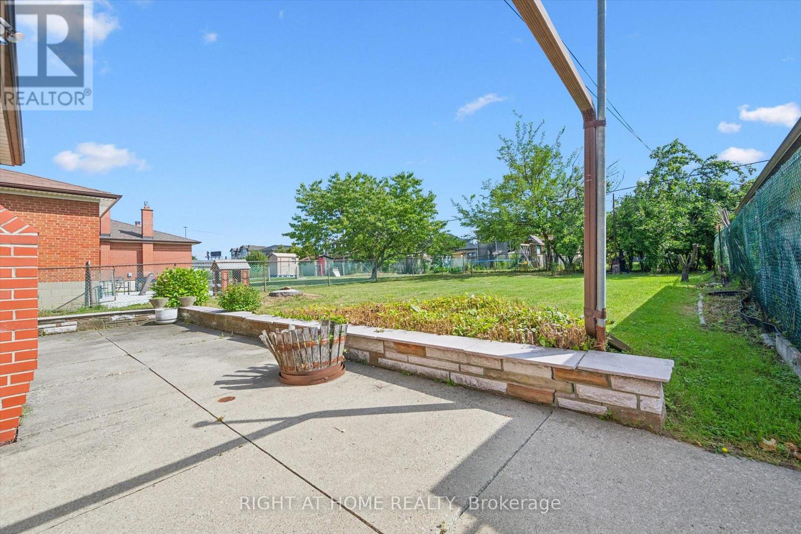 27 Jocada Road Property Photo 31
