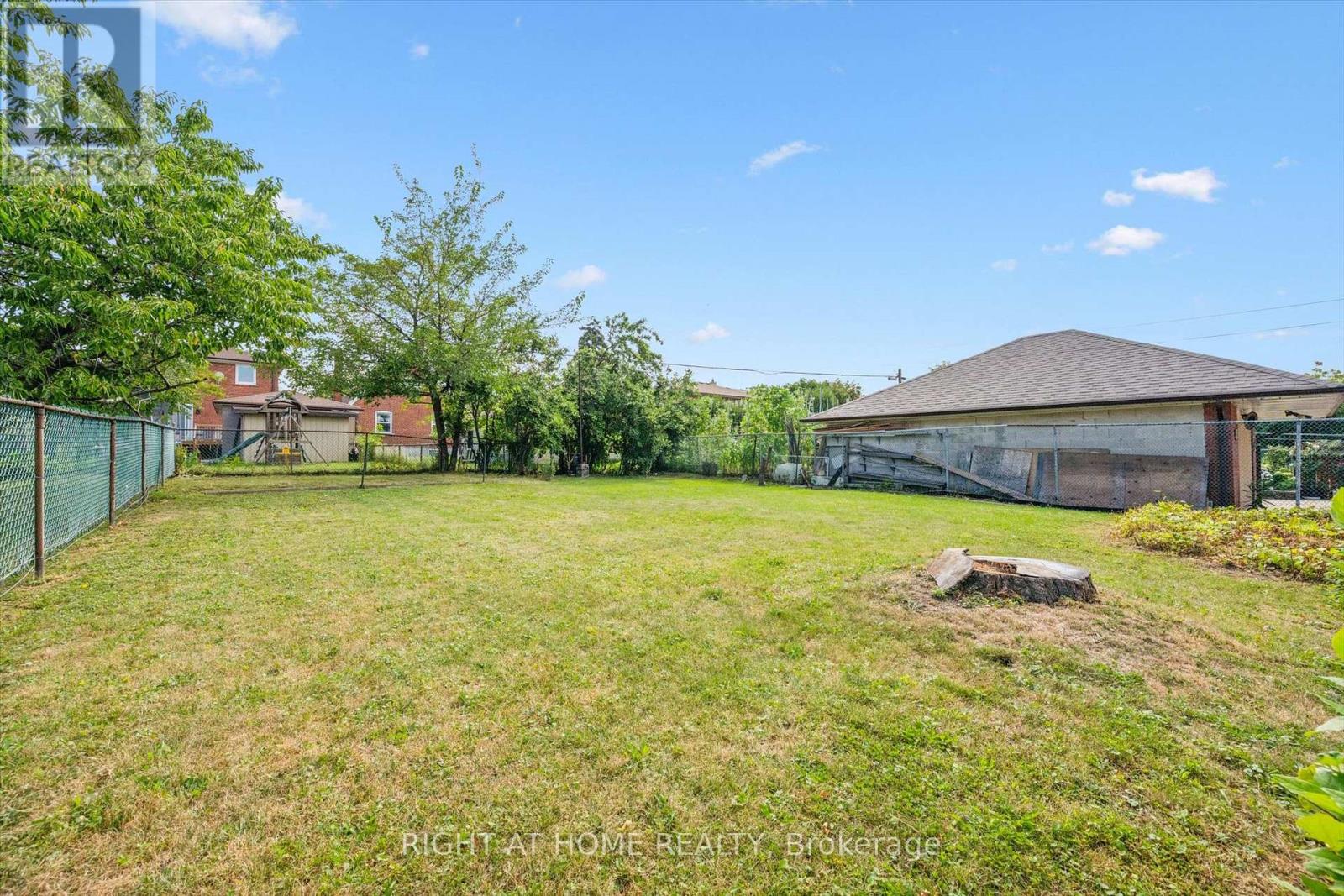 27 Jocada Road Property Photo 32