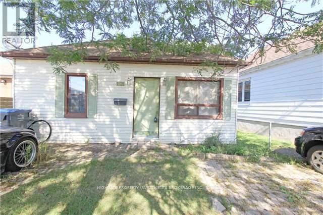 1101 ENOLA AVENUE Property Photo 1