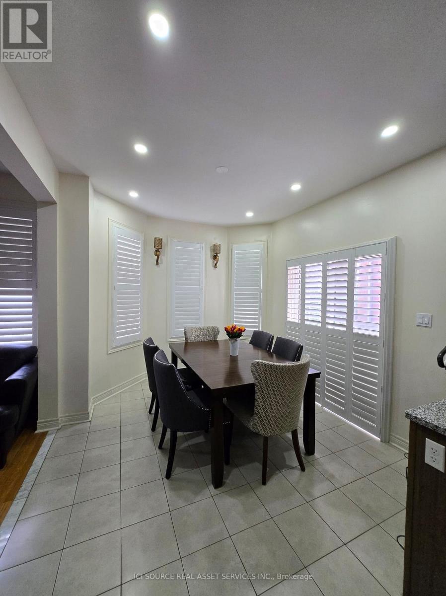 376 Bessborough Drive Property Photo 11