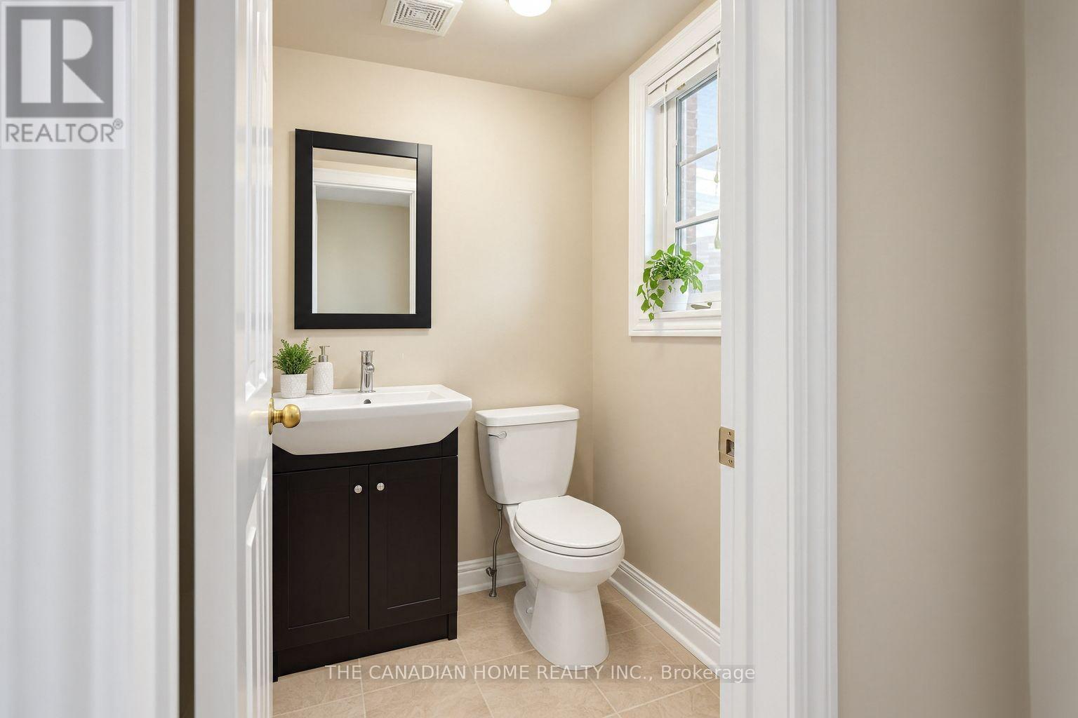 10 Dunvegan Crescent Property Photo 13