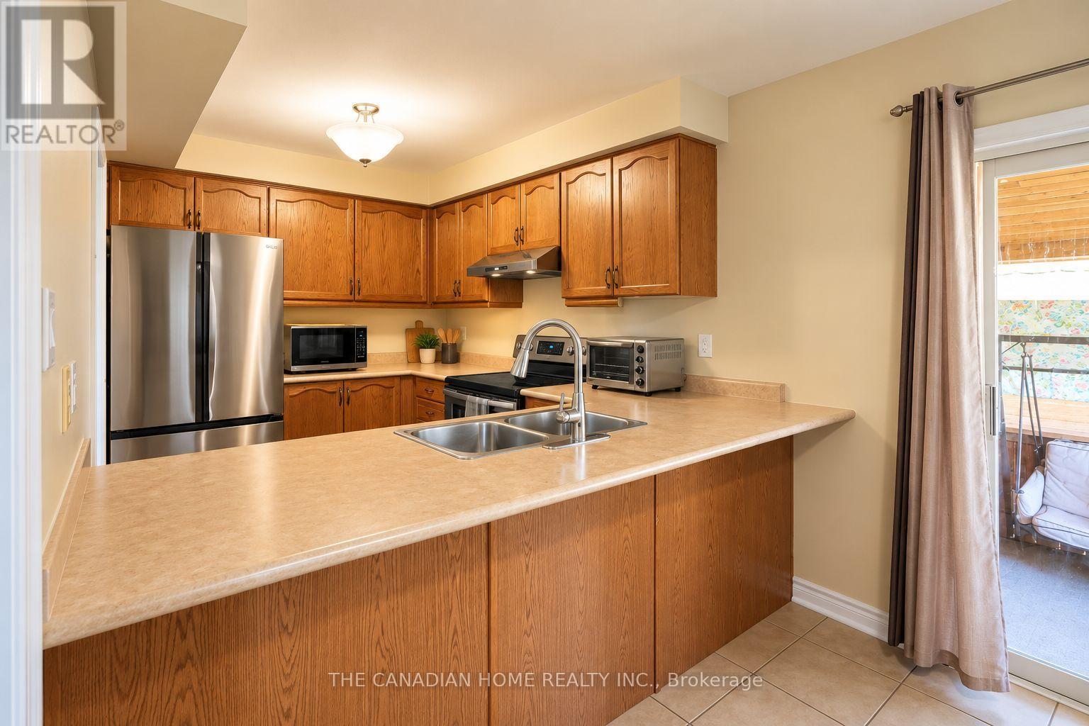 10 Dunvegan Crescent Property Photo 23