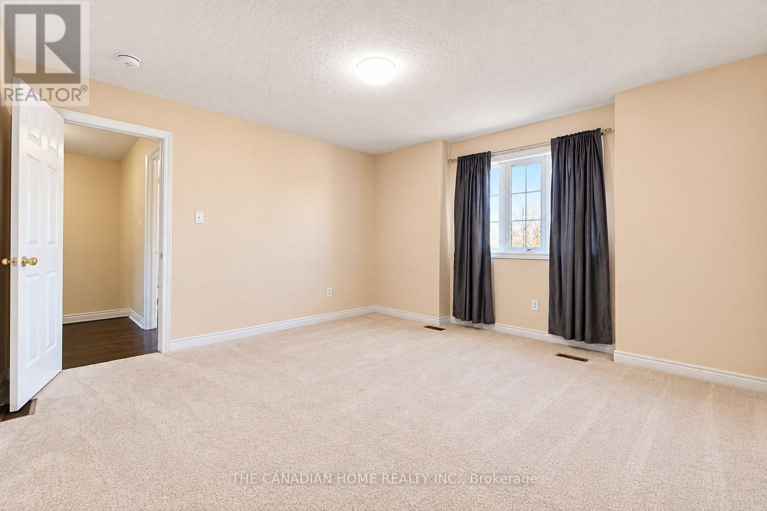 10 Dunvegan Crescent Property Photo 37