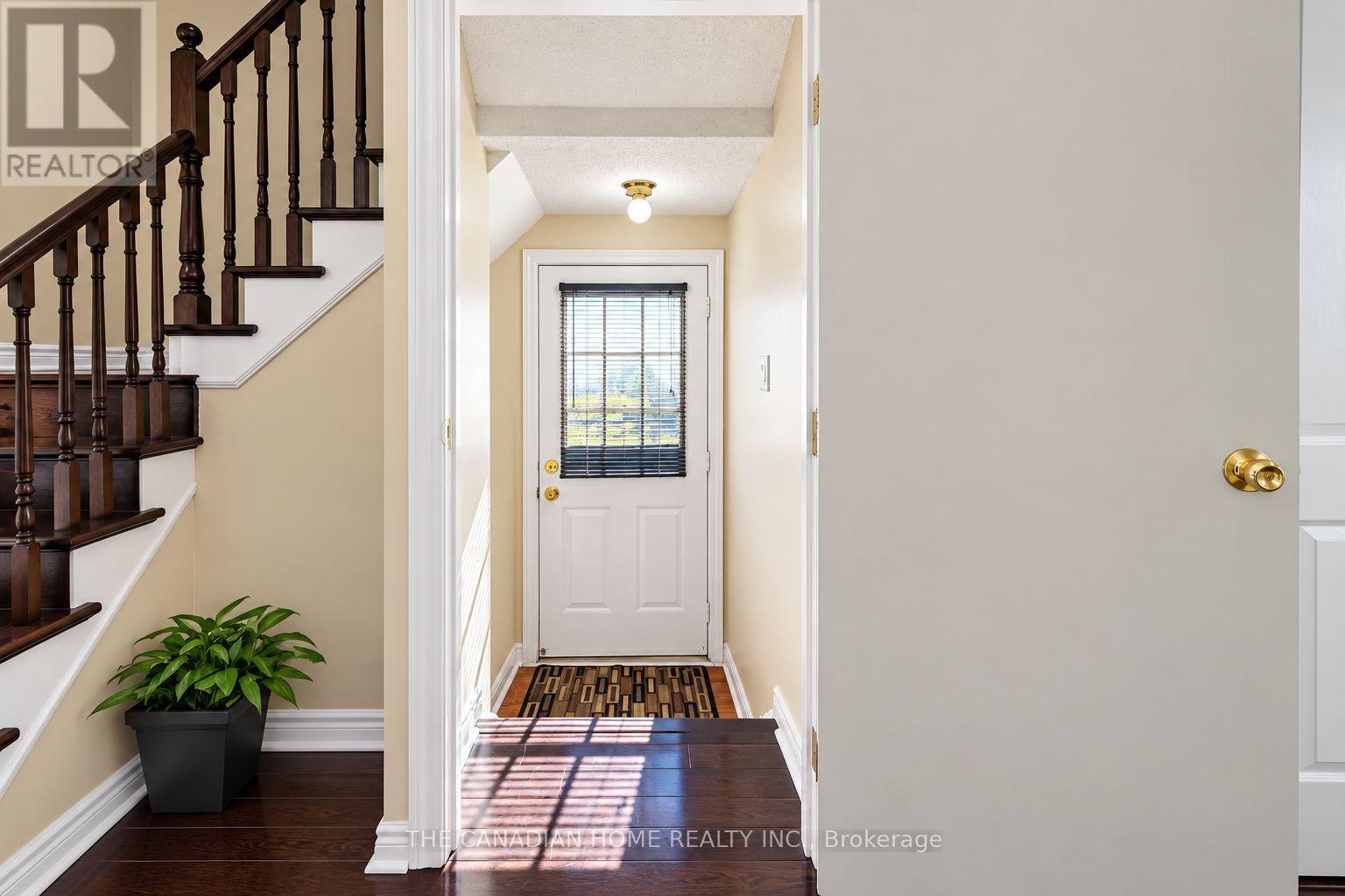 10 Dunvegan Crescent Property Photo 41