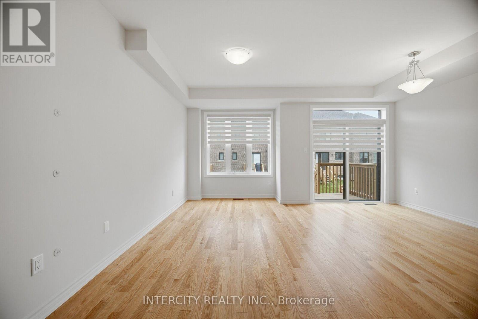 1378 National Common Property Photo 21
