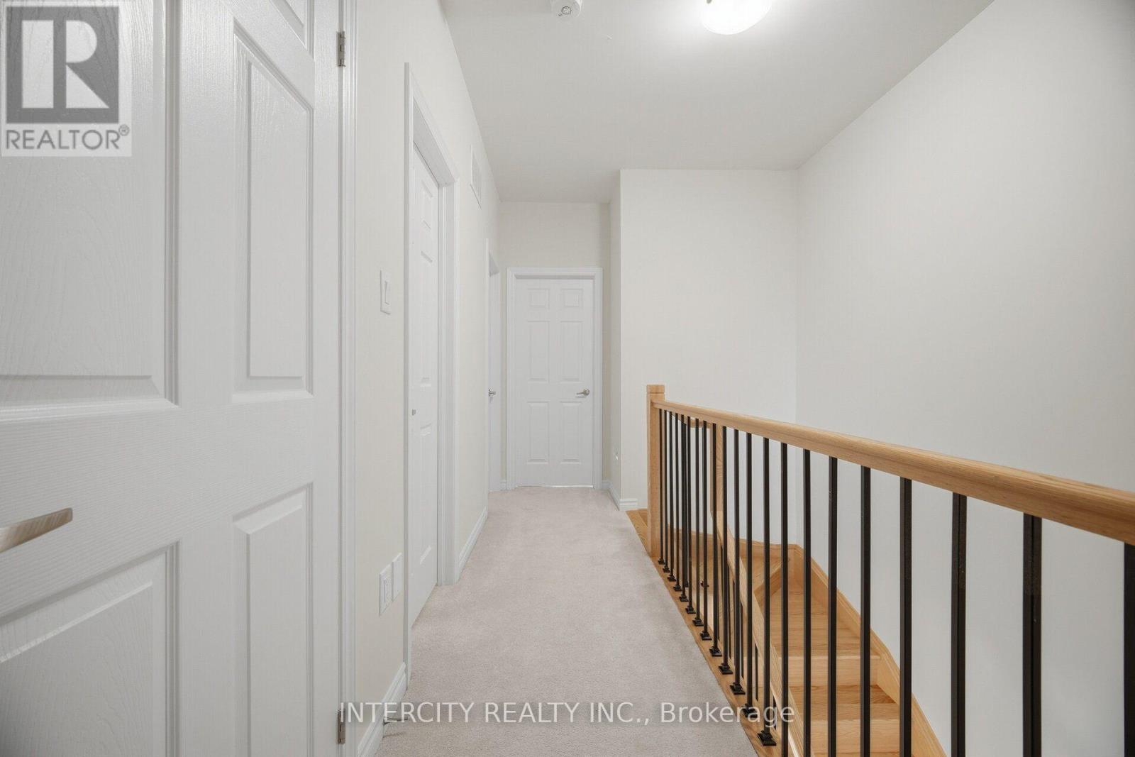 1378 National Common Property Photo 35