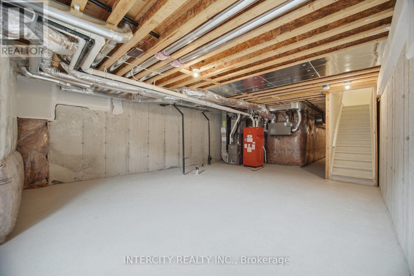 1378 National Common Property Photo 44