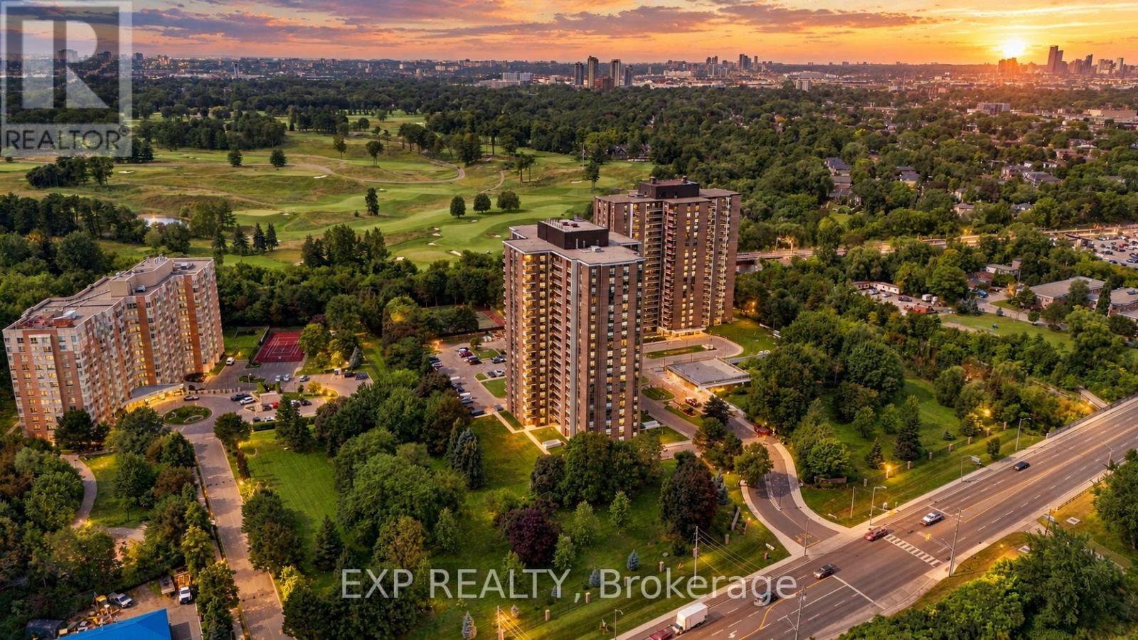 2101 - 1515 Lakeshore Road E Property Photo 1