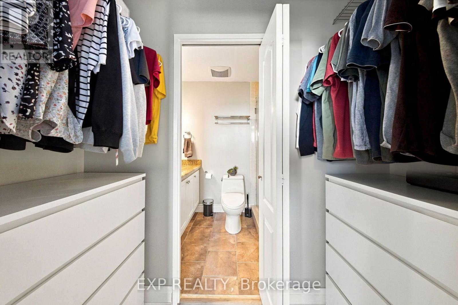 2101 - 1515 Lakeshore Road E Property Photo 13