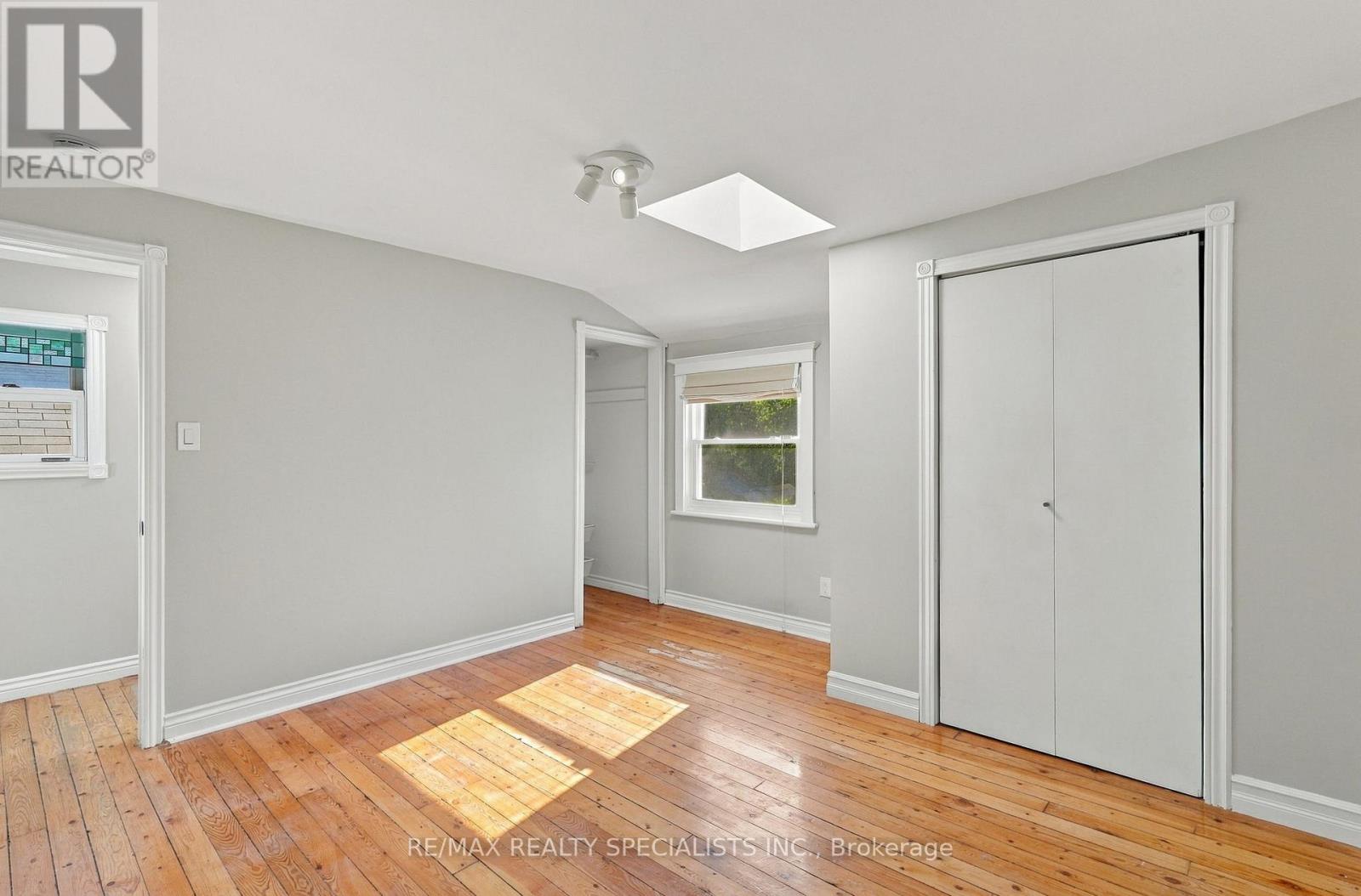 141 Lake Crescent Property Photo 25