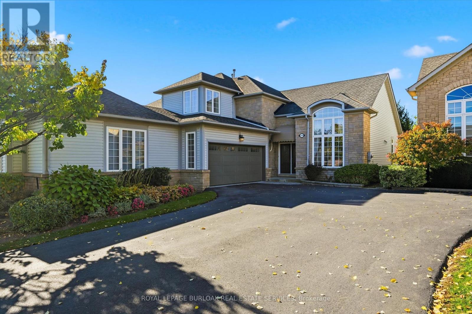 2256 Turnberry Road Property Photo 1