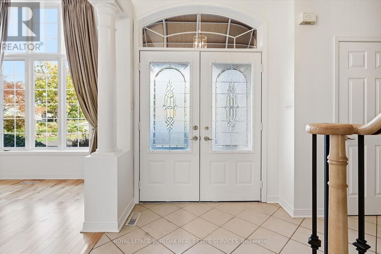 2256 Turnberry Road Property Photo 4