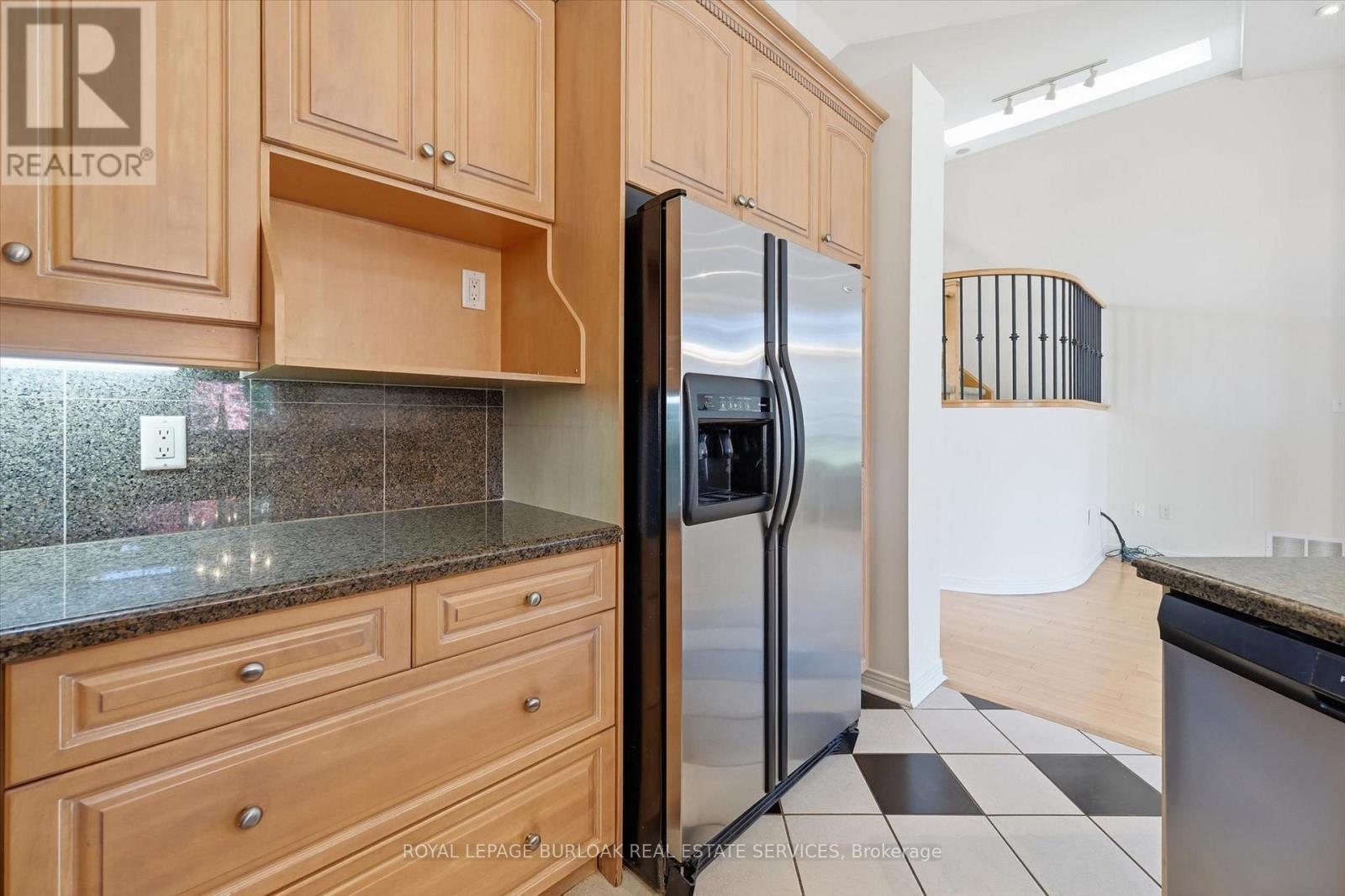 2256 Turnberry Road Property Photo 15