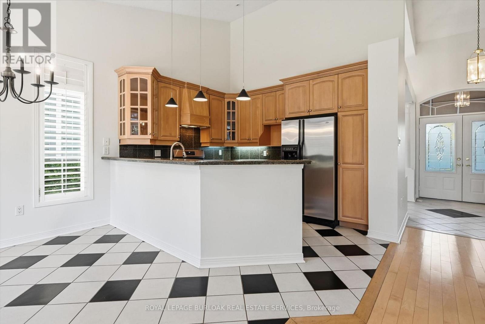2256 Turnberry Road Property Photo 16