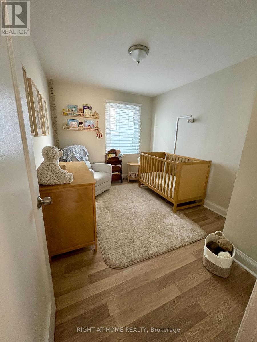 85 Floral Parkway Property Photo 8
