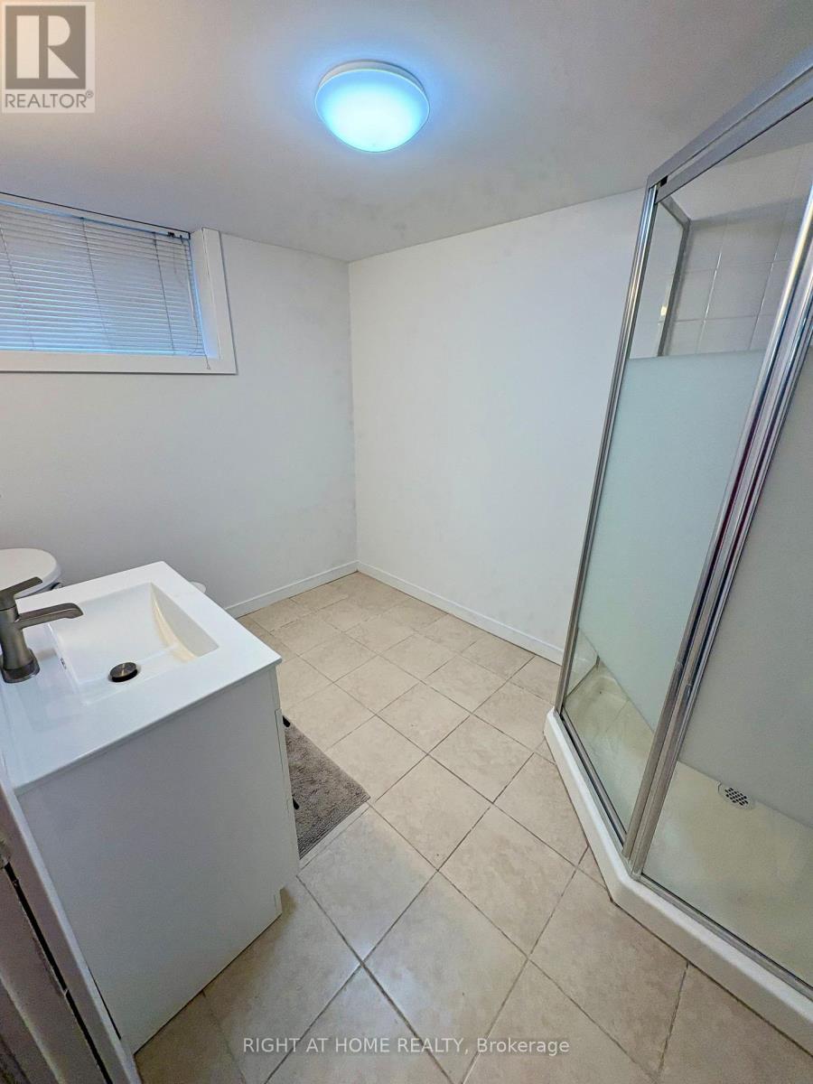85 Floral Parkway Property Photo 21
