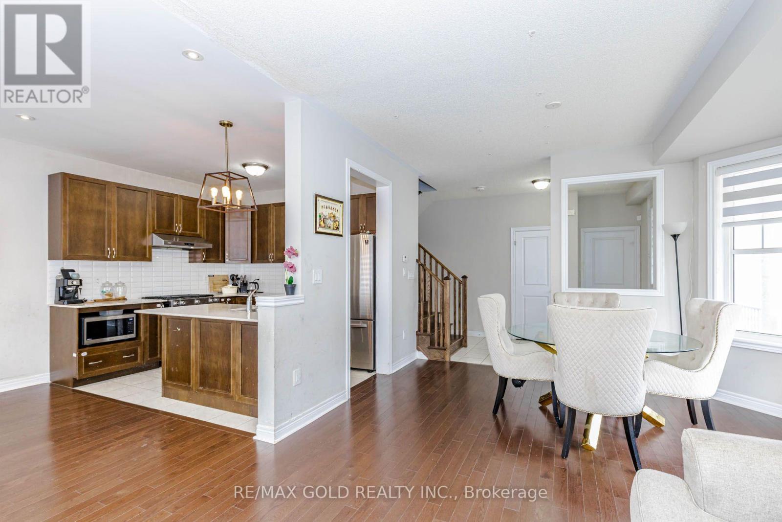3 Dale Meadows Road Property Photo 11