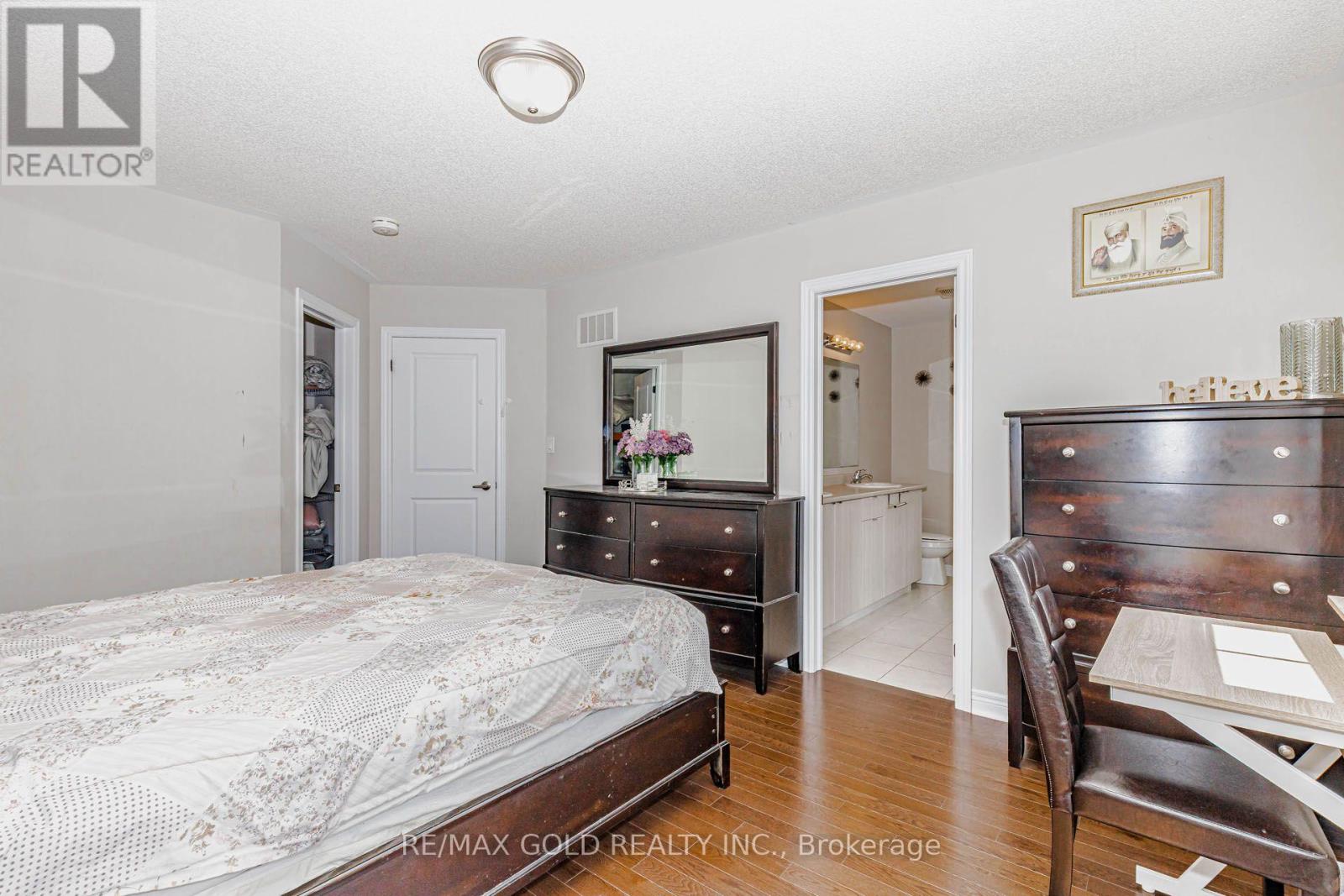 3 Dale Meadows Road Property Photo 26