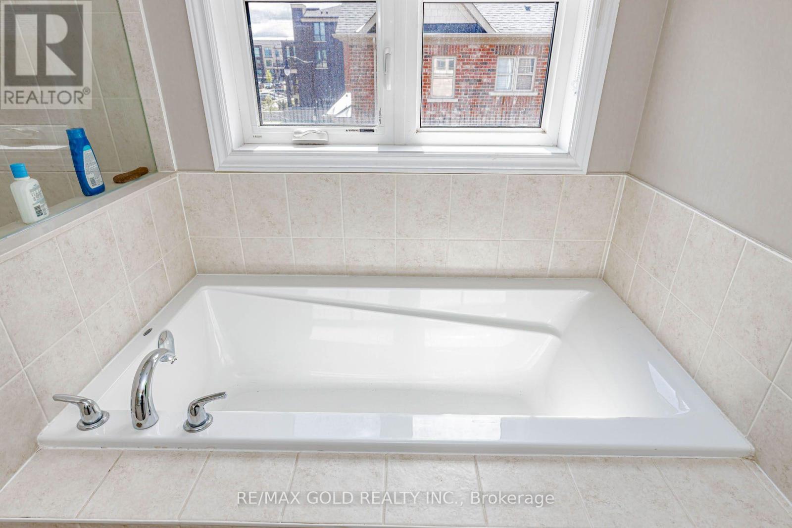 3 Dale Meadows Road Property Photo 31