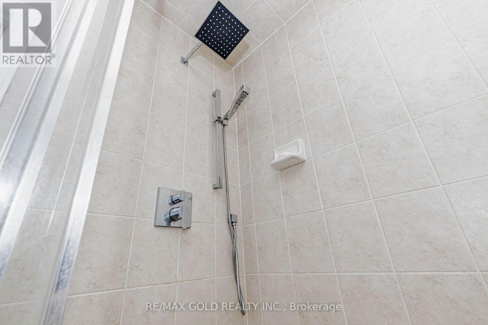 3 Dale Meadows Road Property Photo 32
