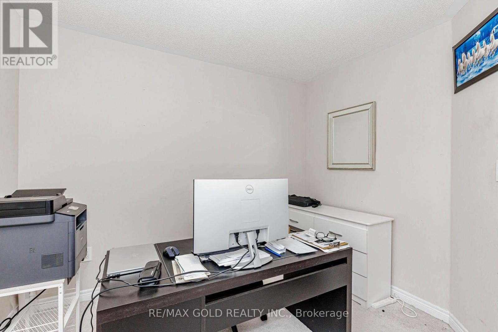 3 Dale Meadows Road Property Photo 43