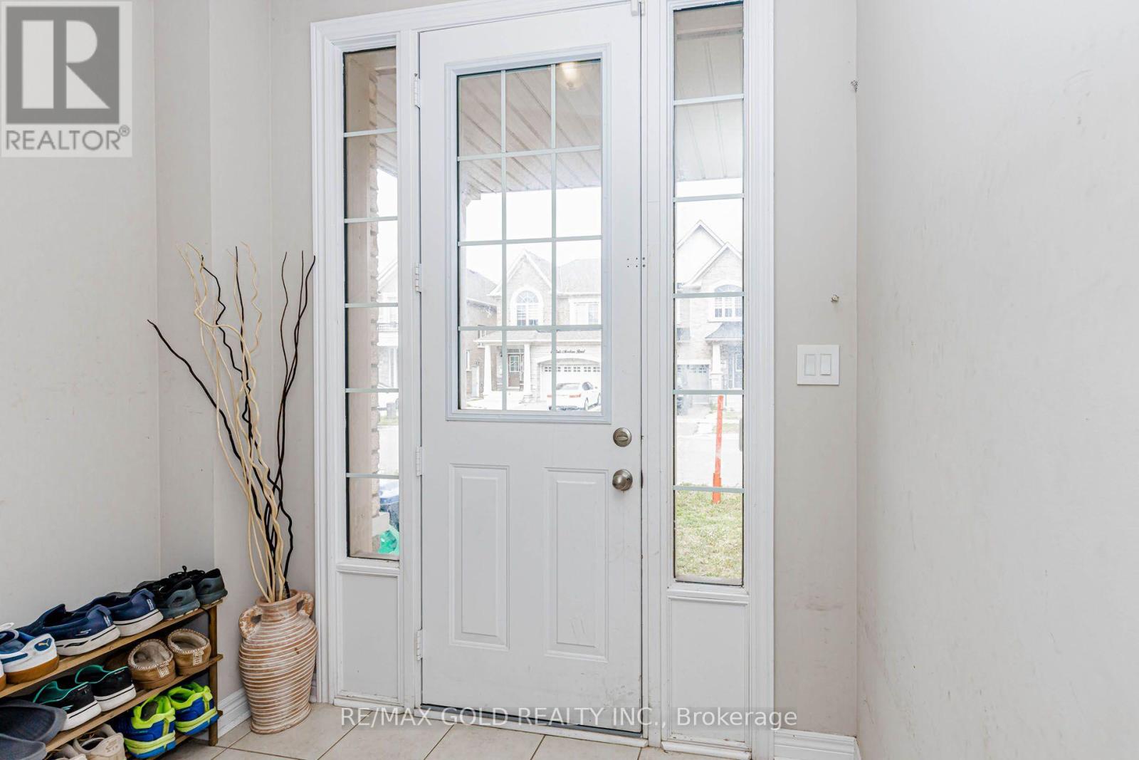 3 Dale Meadows Road Property Photo 45