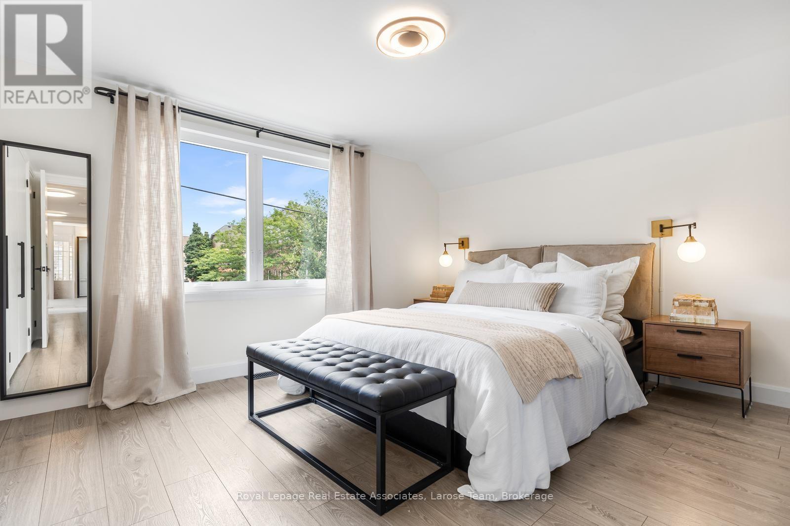 28 Thirtieth Street Property Photo 20