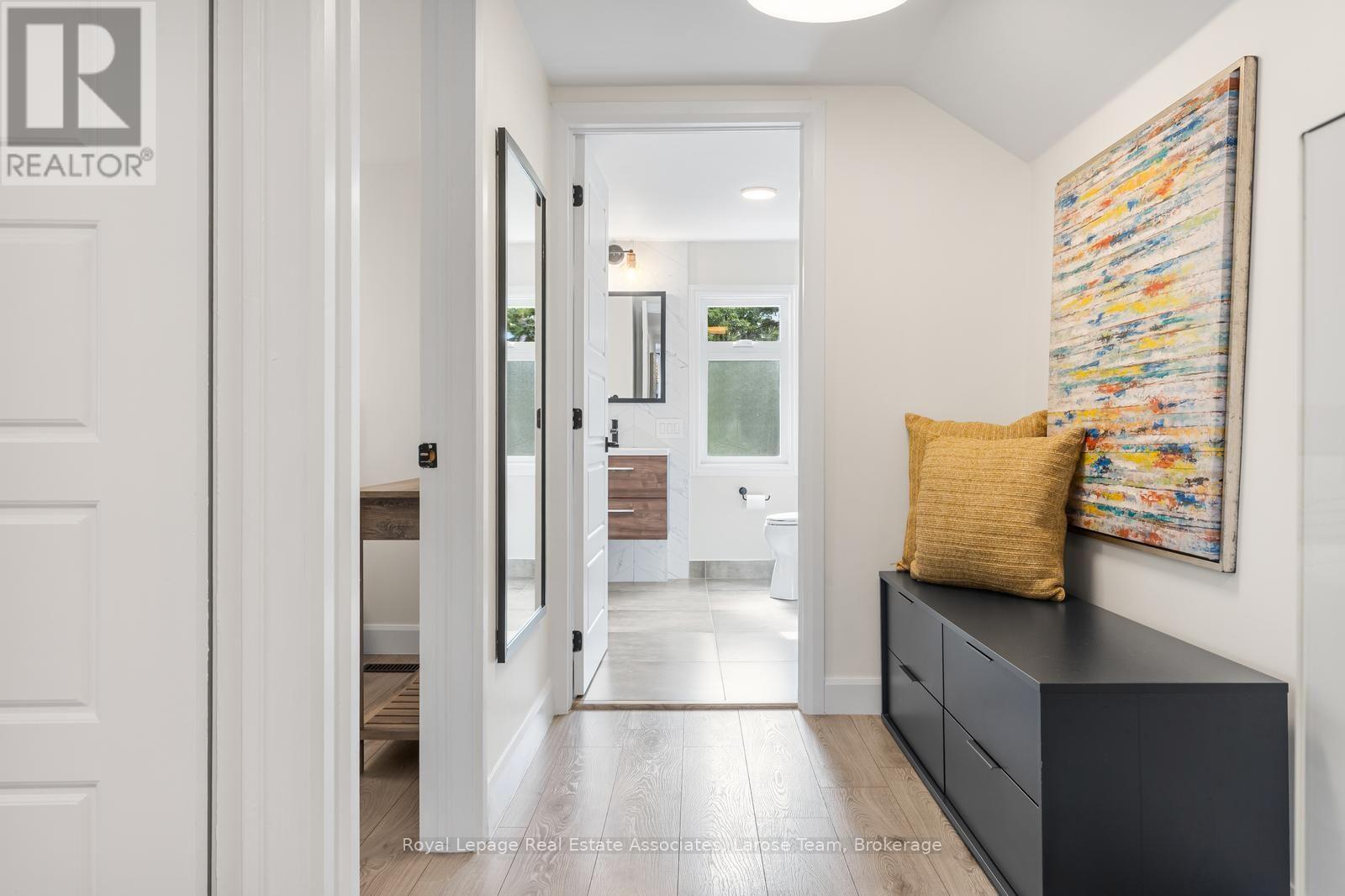 28 Thirtieth Street Property Photo 24