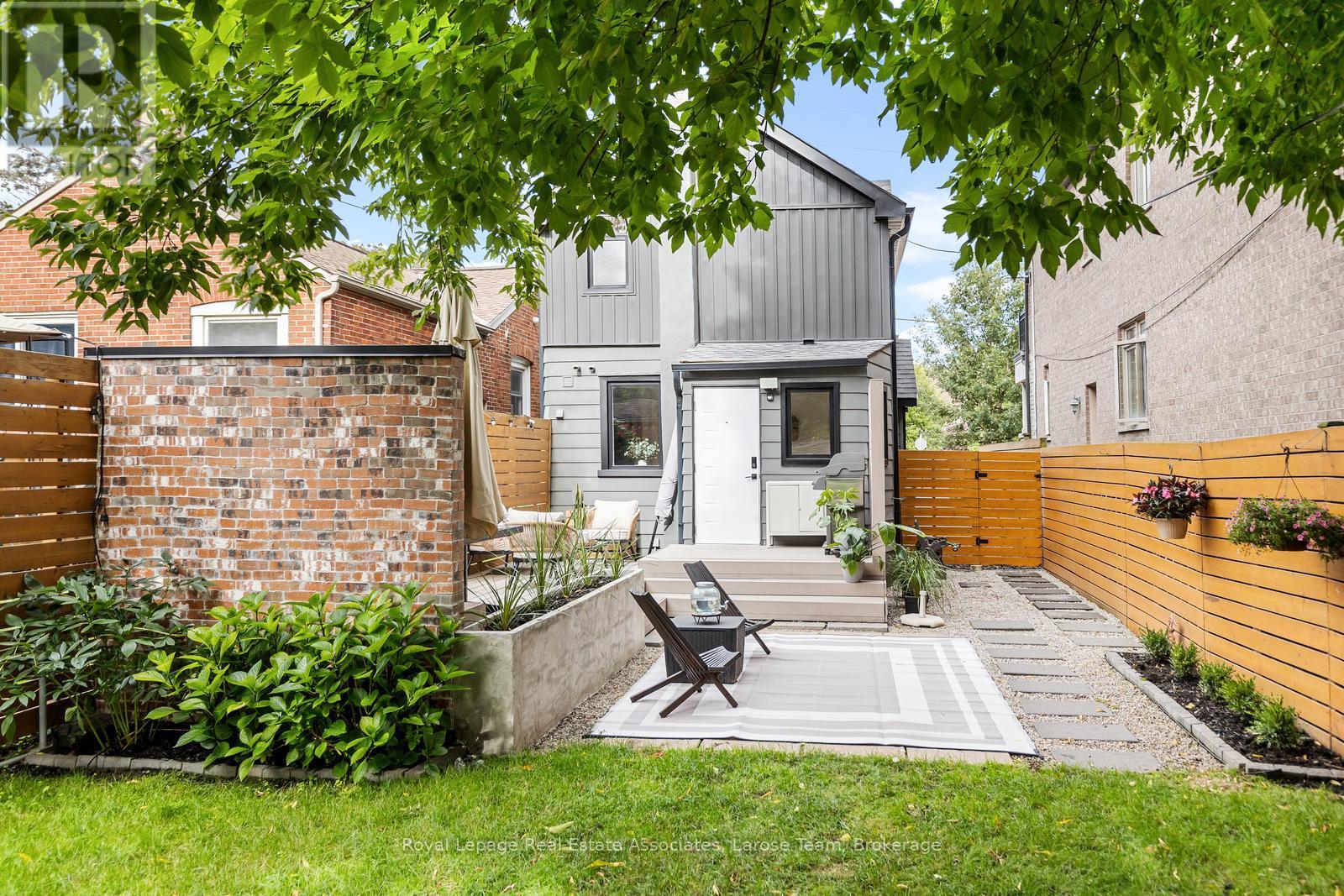 28 Thirtieth Street Property Photo 29