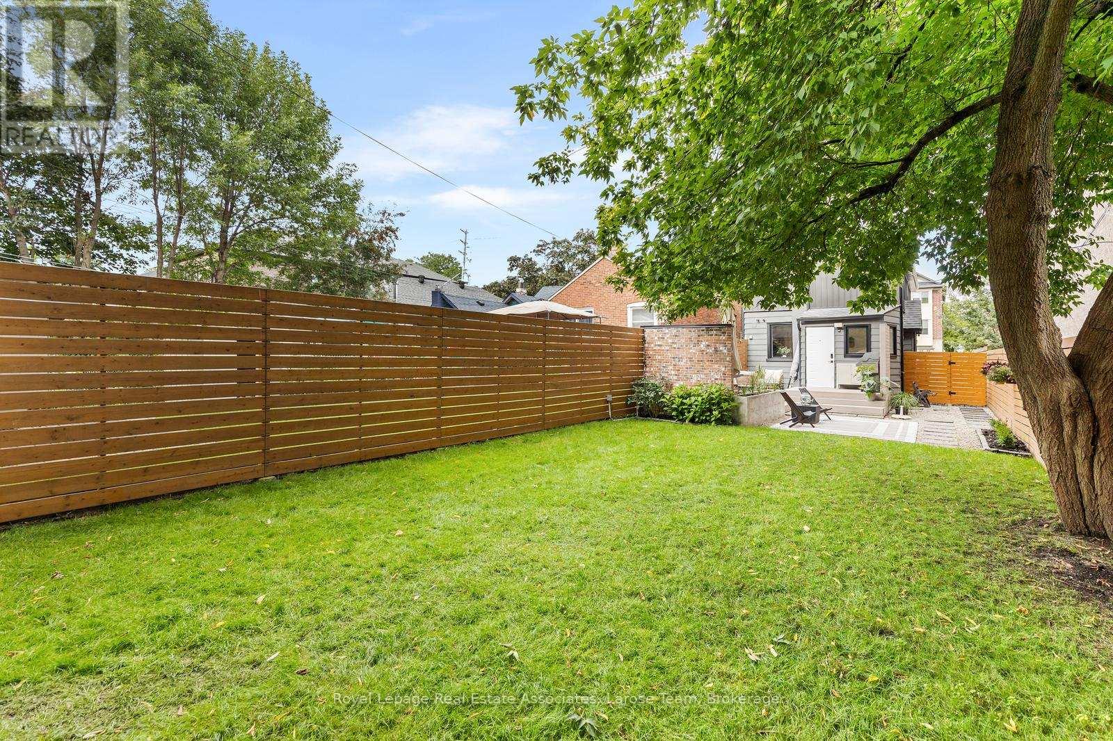 28 Thirtieth Street Property Photo 30