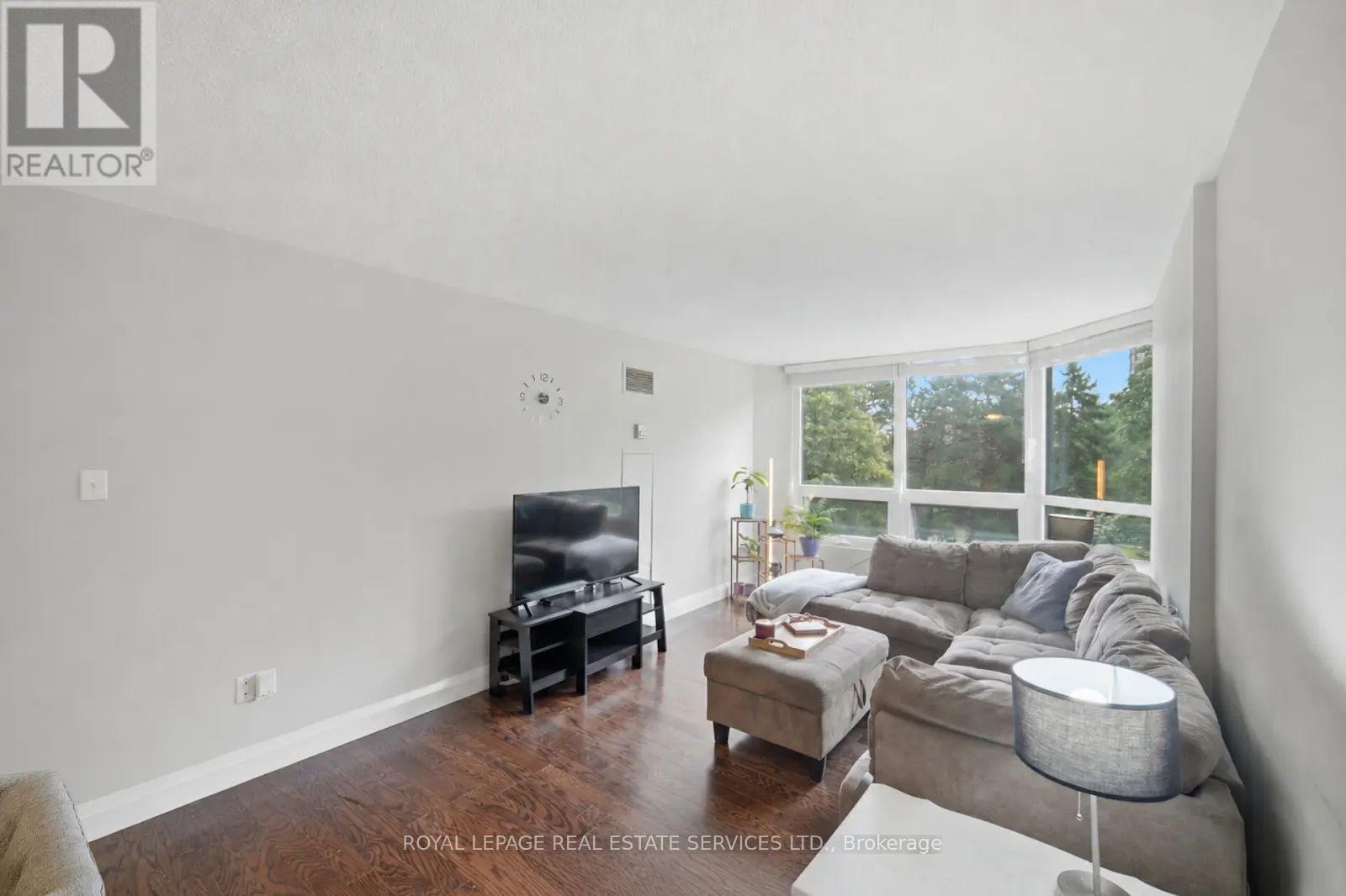 306 - 8 Lisa Street Property Photo 15