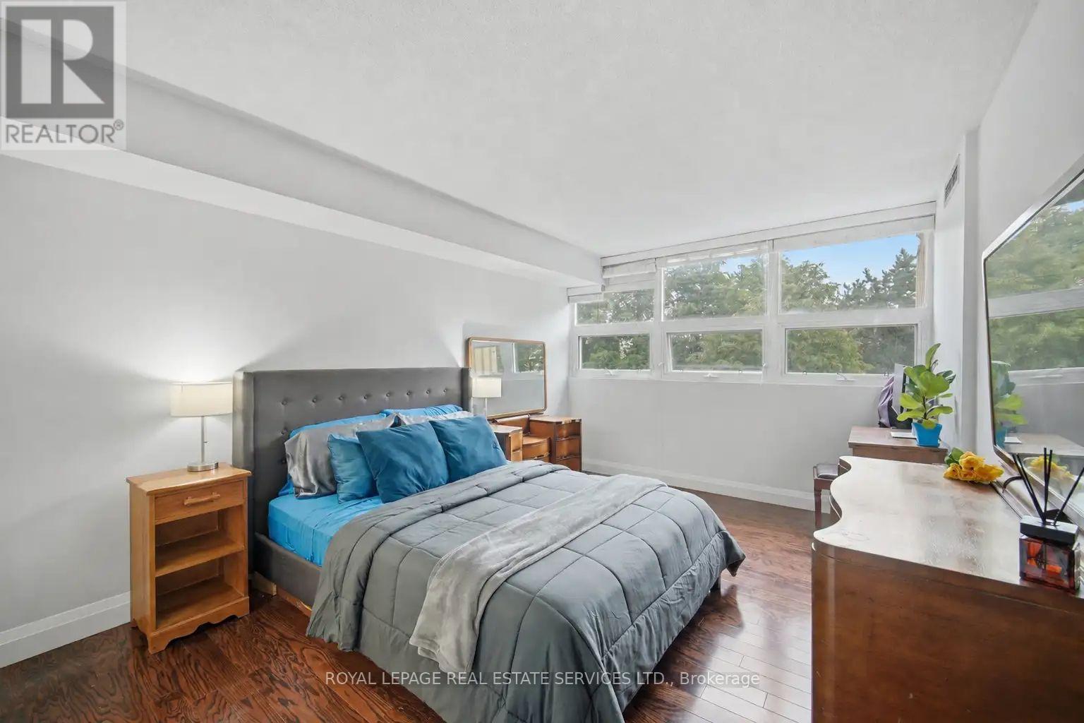 306 - 8 Lisa Street Property Photo 17