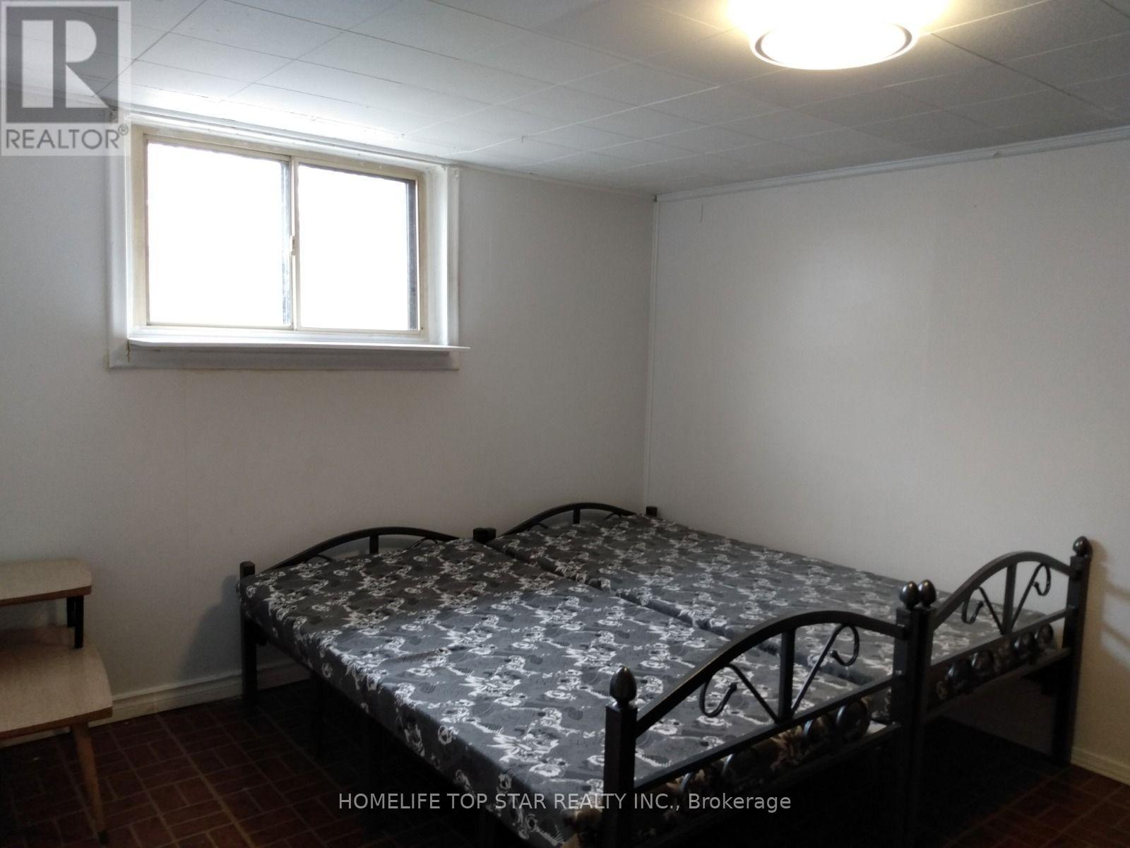 37 Macdonald Avenue Property Photo 5