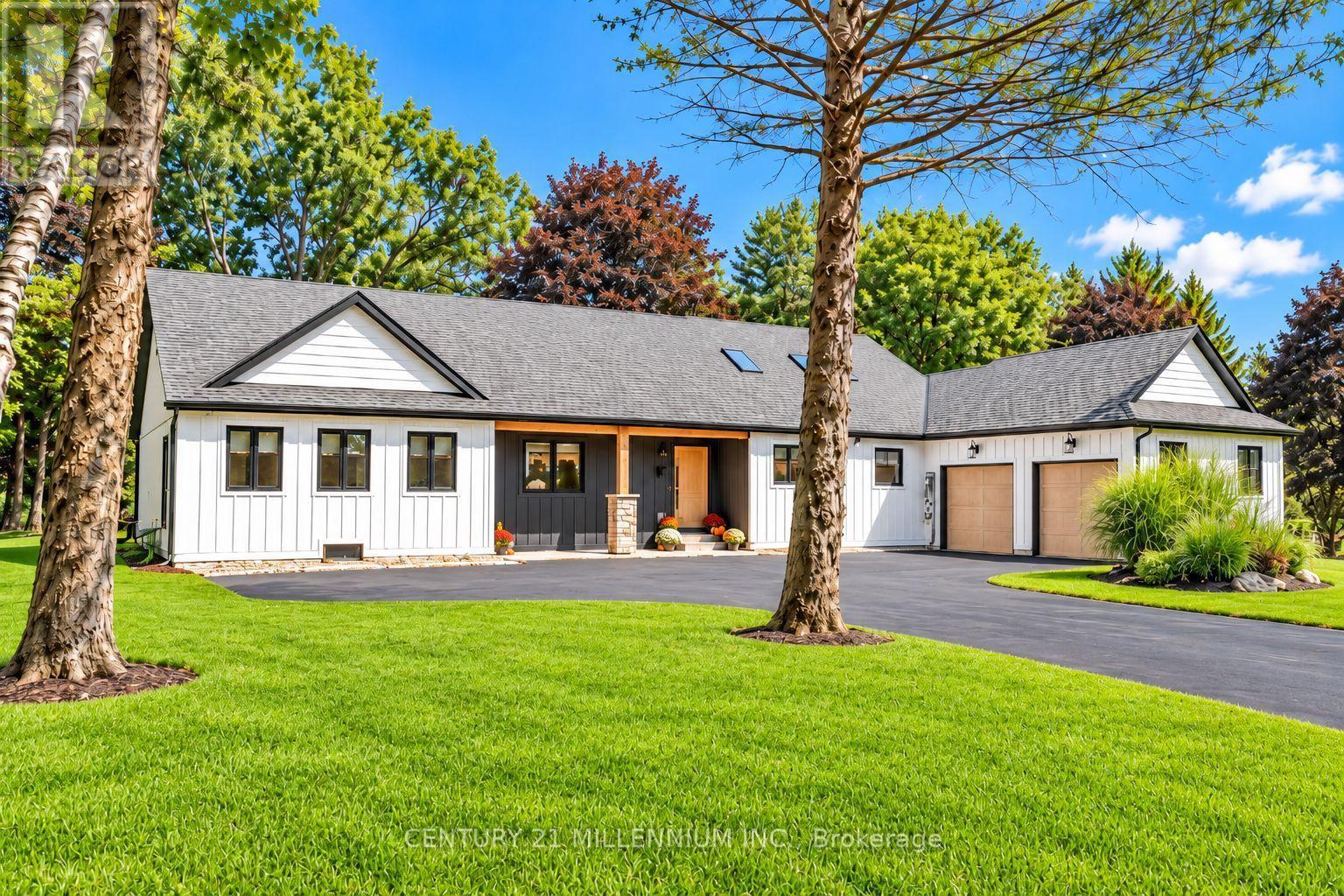 17 Autumn Drive Property Photo 1