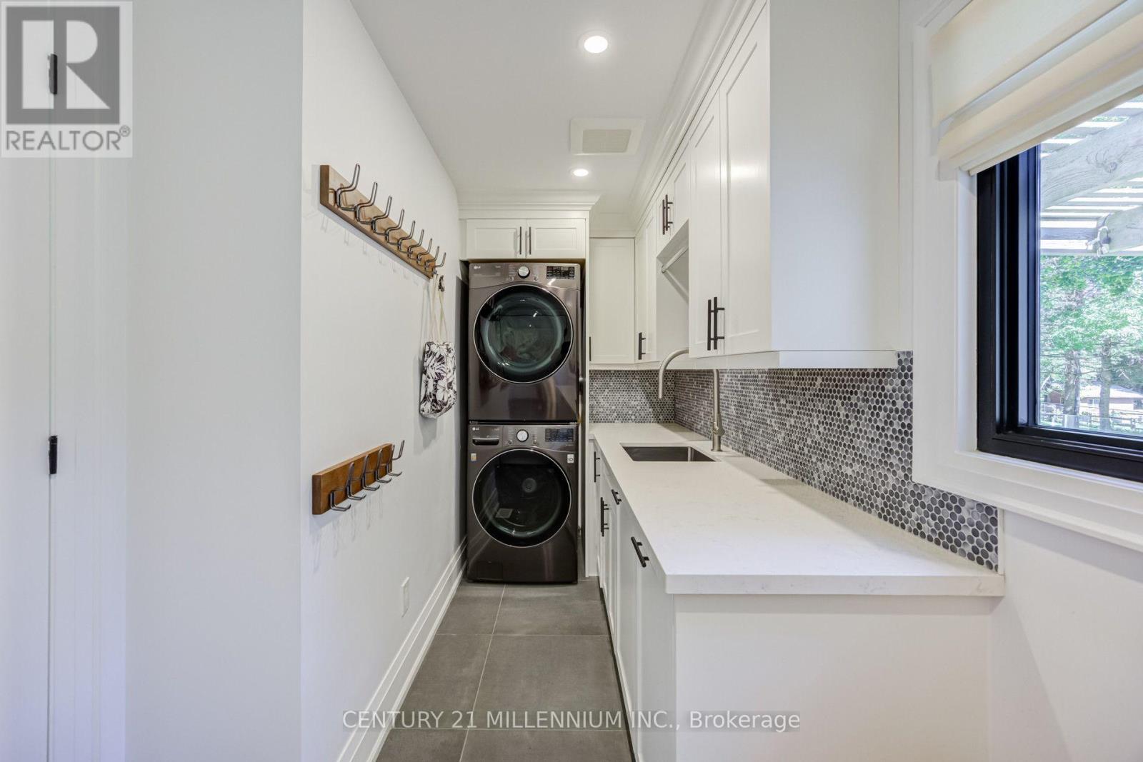 17 Autumn Drive Property Photo 40
