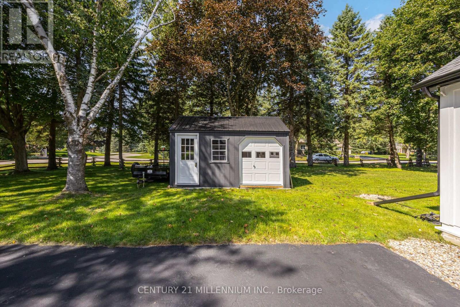 17 Autumn Drive Property Photo 46