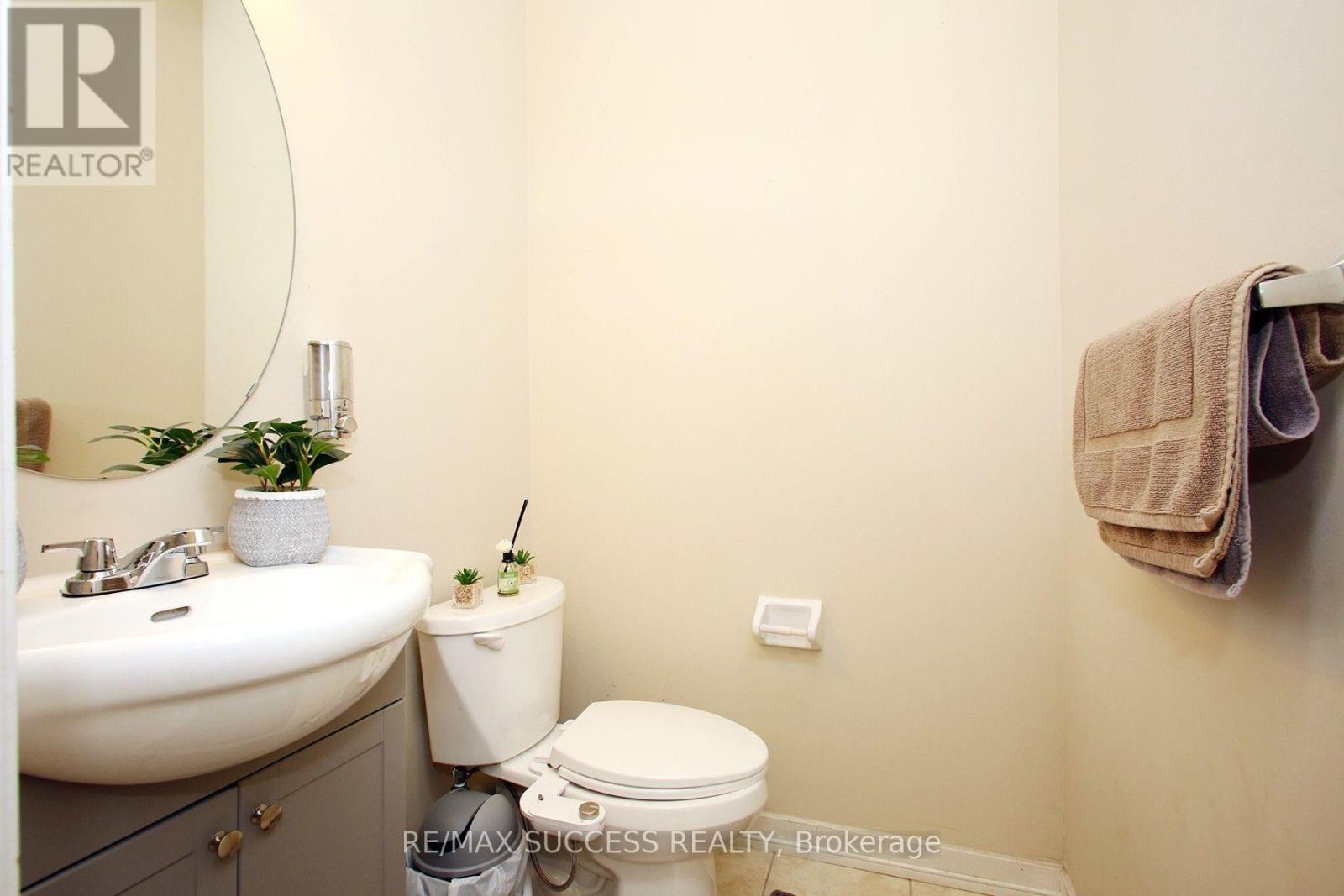 103 Donovan Heights Property Photo 5